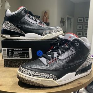 Jordan 3 Retro Black Cement (2011)